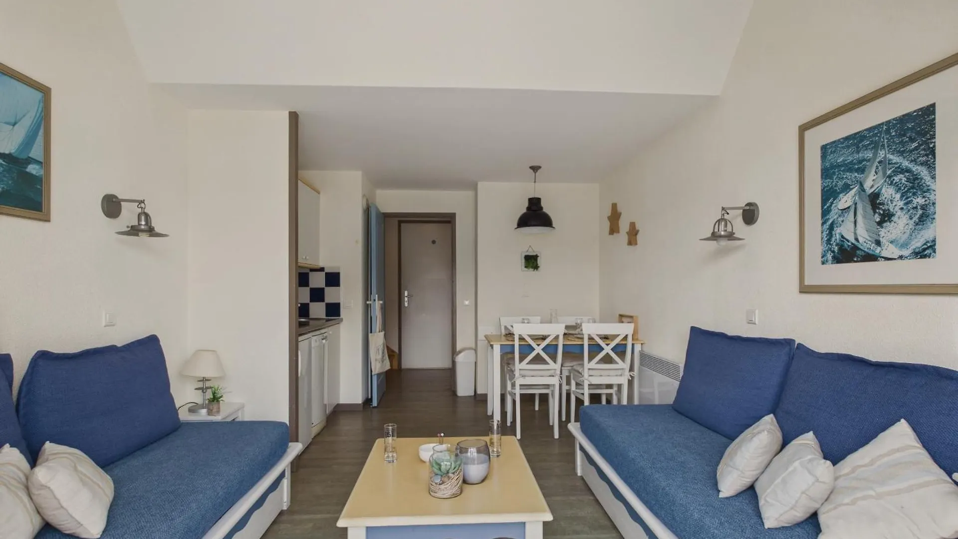 Daire Balcon Vue Mer Et Piscine Pour 4 Personnes Fouesnant